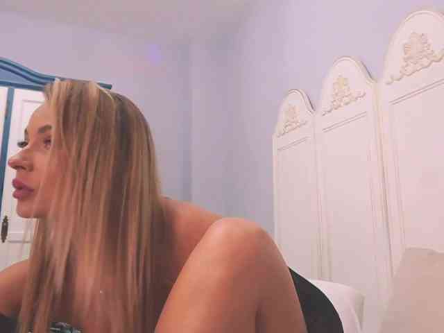 new1dee webcam