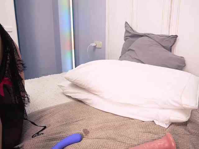 new1dee webcam