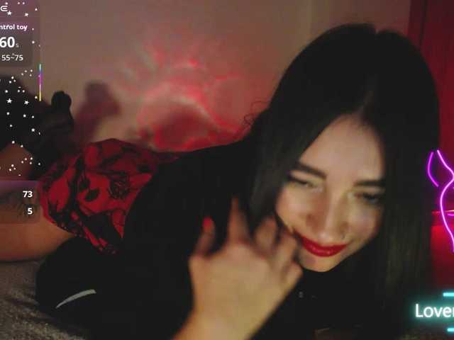 -santalove- — live female cam