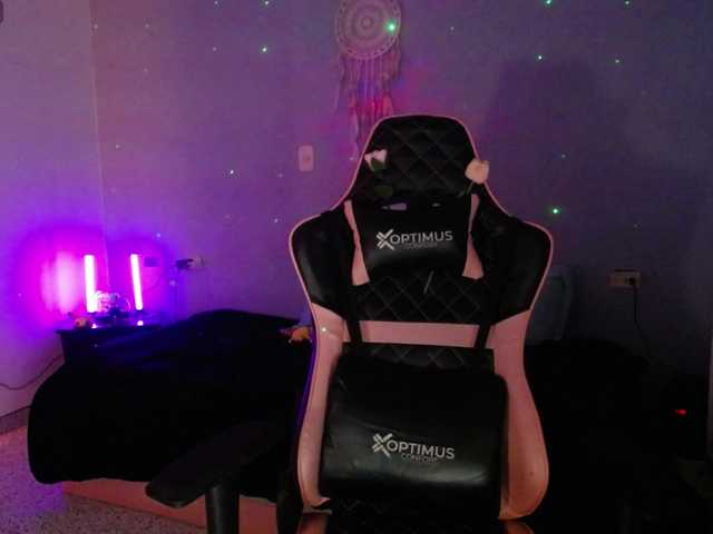 -santalove- live cam on BongaCams