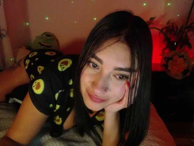 -santalove- webcam bongacams model stream image