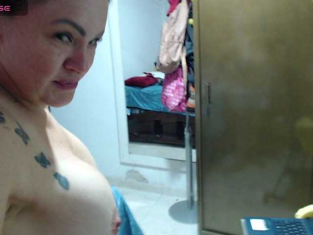 paloma12 live cam on BongaCams