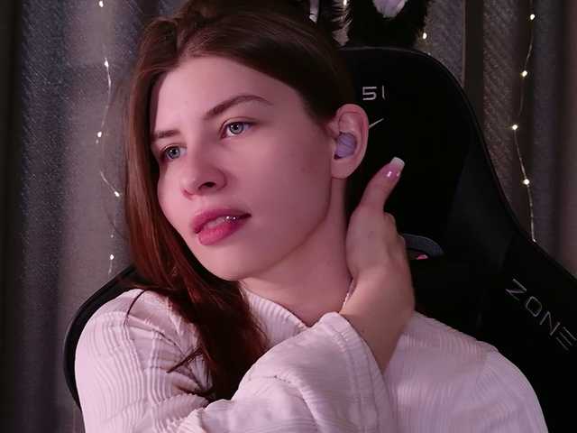 callmetori's BongaCams show and profile