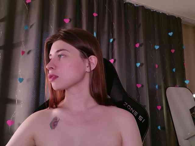 inside_tori webcam