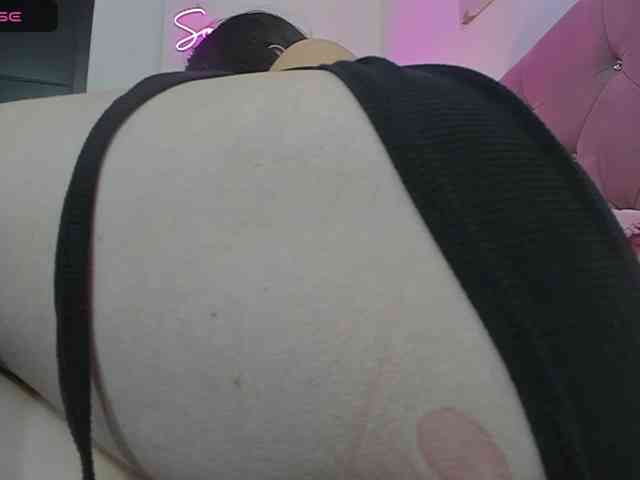 samanthamilher webcam