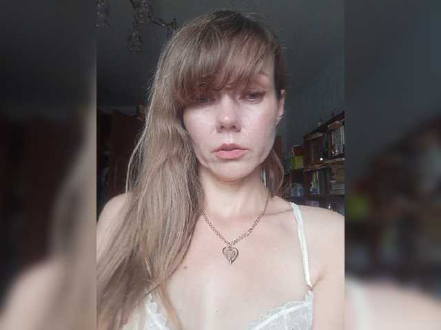 NinonDePeace, en vivo ahora en BongaCams