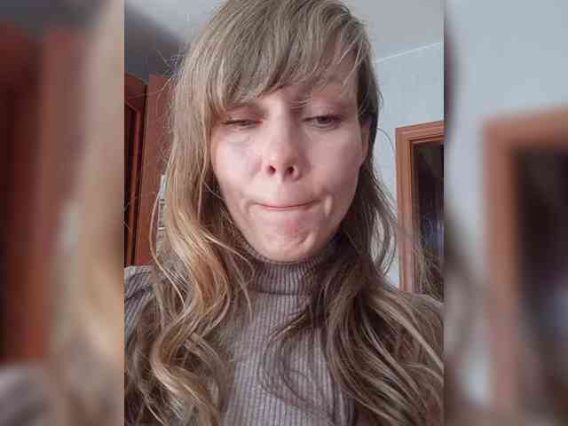 NinonDePeace webcam