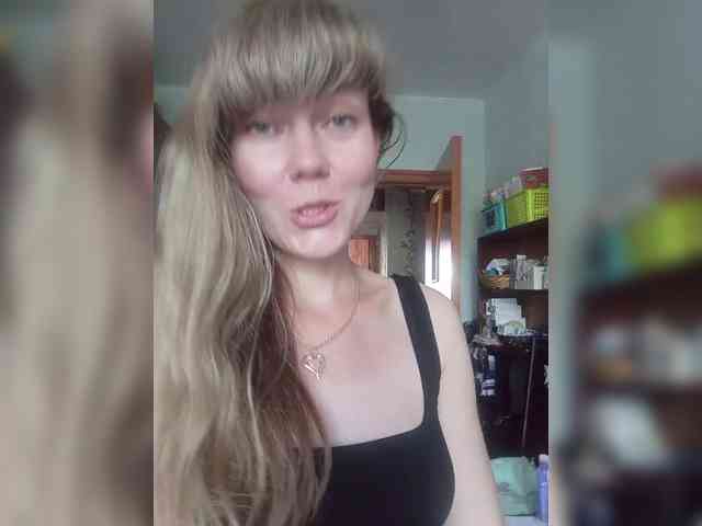 NinonDePeace Sex Cam Show