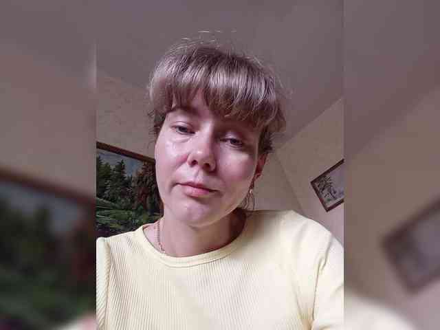 NinonDePeace Live Webcam on BongaCams