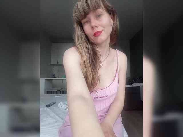 NinonDePeace webcam