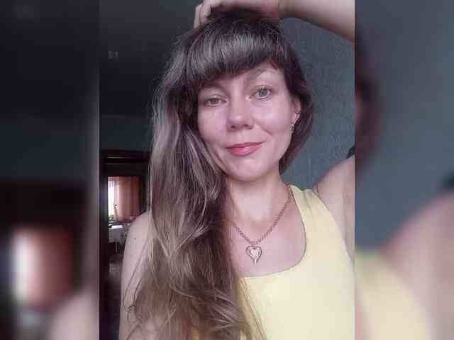 NinonDePeace webcam