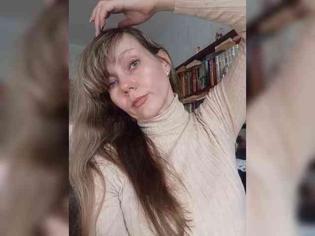 NinonDePeace webcam