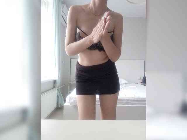 NinonDePeace webcam
