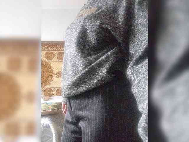 NinonDePeace webcam