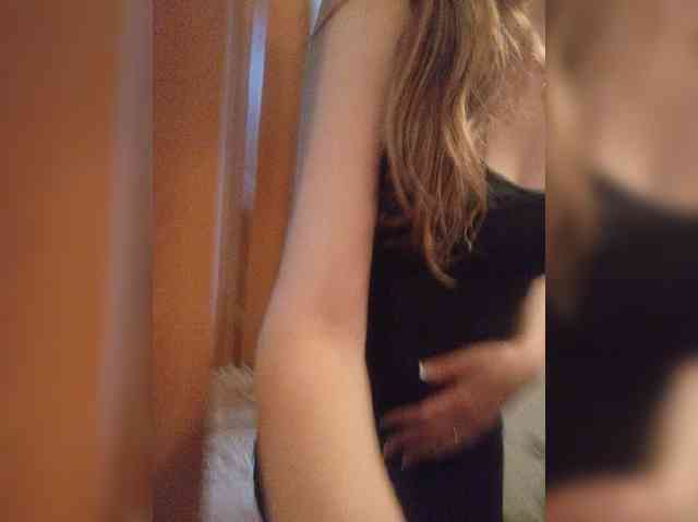 NinonDePeace webcam