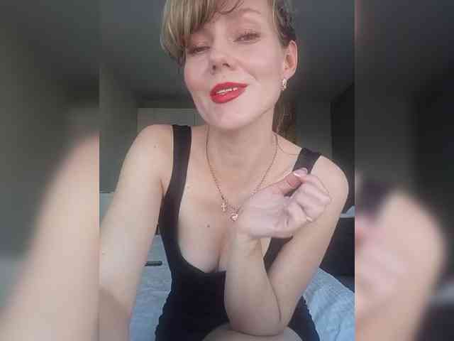 NinonDePeace webcam