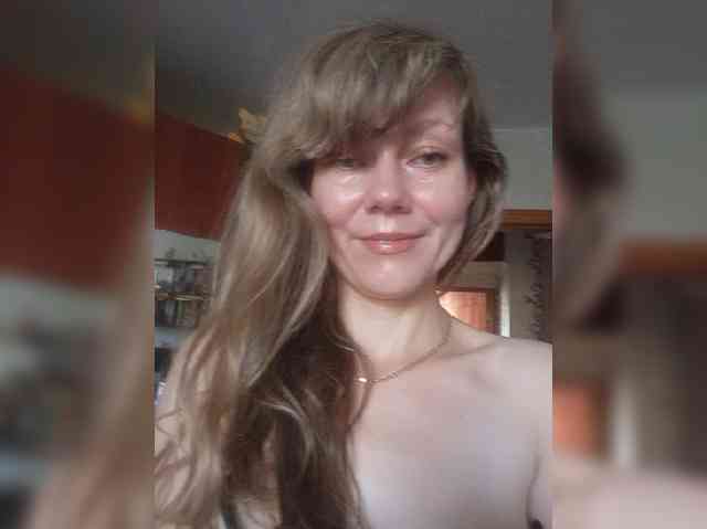 NinonDePeace webcam