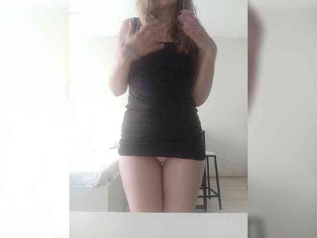 NinonDePeace webcam