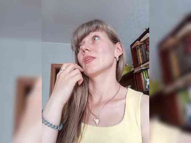 NinonDePeace Sex Cam Show
