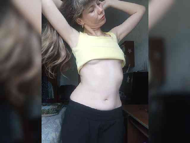 NinonDePeace Sex Cam Show