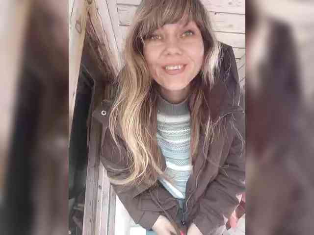 NinonDePeace Live Webcam on BongaCams