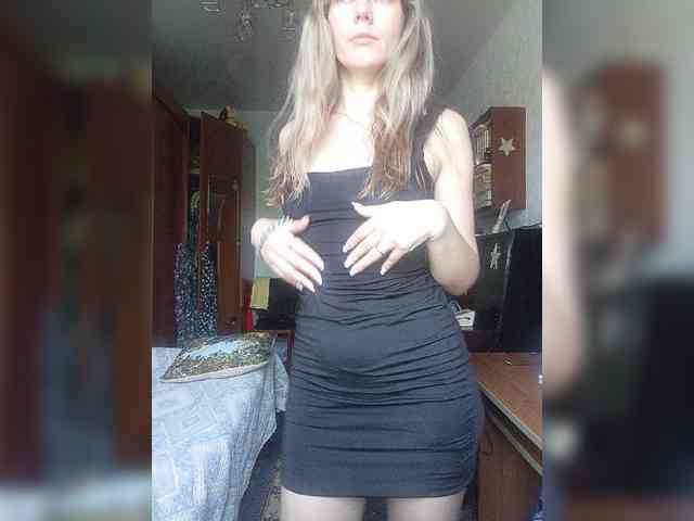 NinonDePeace webcam