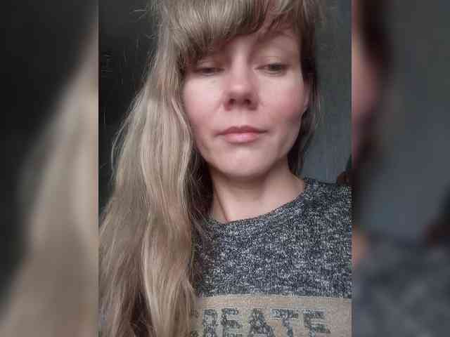 NinonDePeace webcam