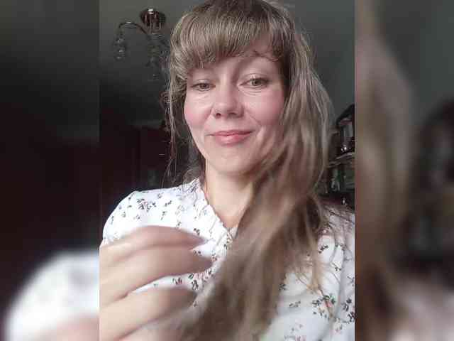 NinonDePeace webcam