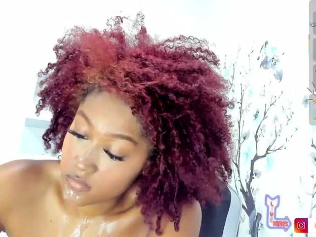 kattyy-lozano live cam on BongaCams