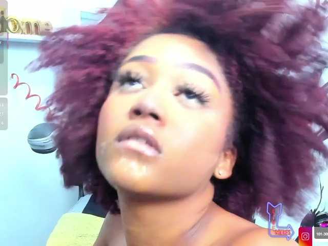 kattyy-lozano live cam on BongaCams