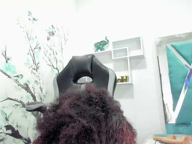 kattyy-lozano live cam on BongaCams