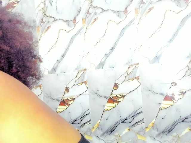 kattyy-lozano live cam on BongaCams