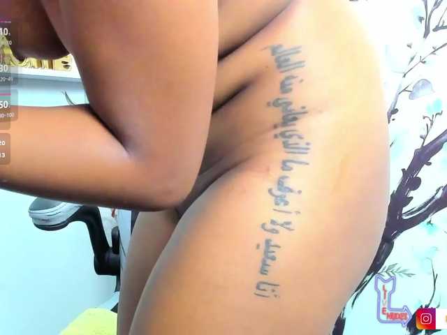 kattyy-lozano live cam on BongaCams