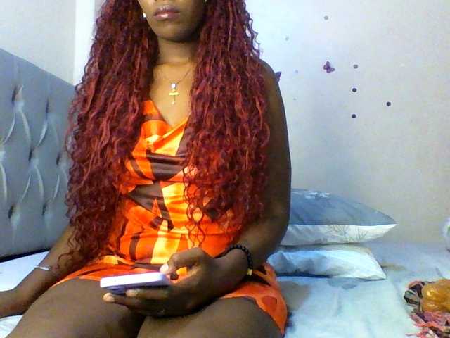 Beautifulhotass live cam on BongaCams
