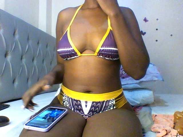 Beautifulhotass — live female cam