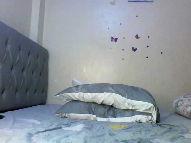 Beautifulhotass live cam on BongaCams
