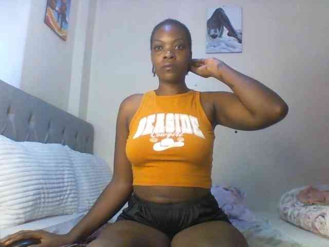 Beautifulhotass webcam