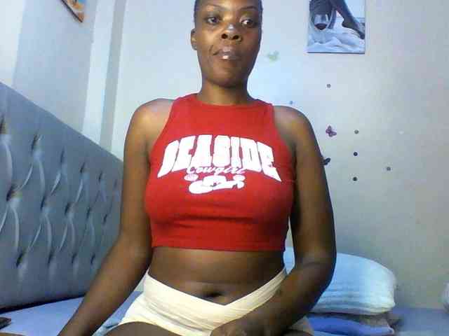 Beautifulhotass Live Webcam on BongaCams
