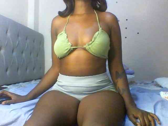 Beautifulhotass webcam