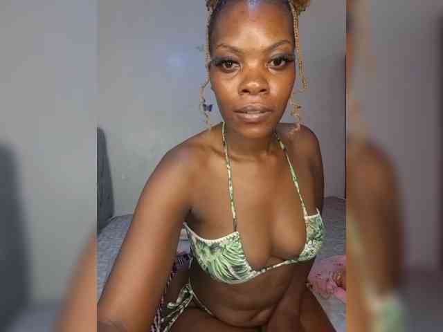 Beautifulhotass webcam