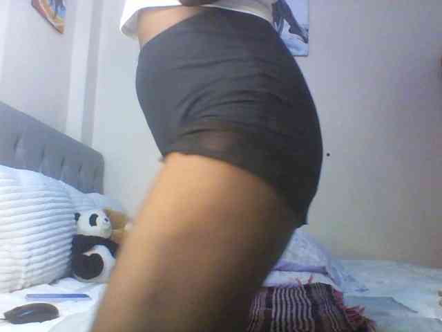 Beautifulhotass webcam