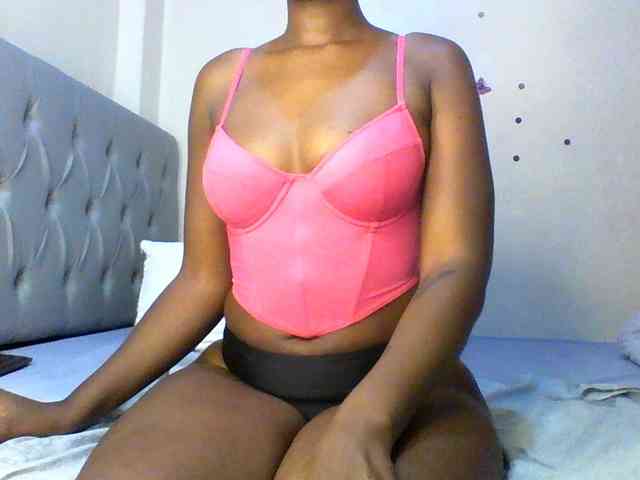 Beautifulhotass webcam
