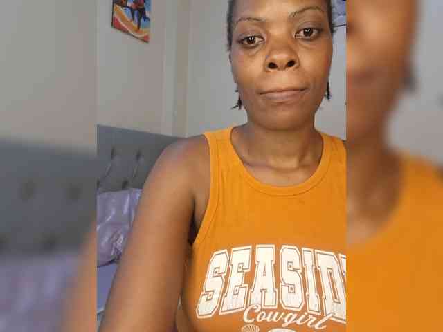 Beautifulhotass webcam