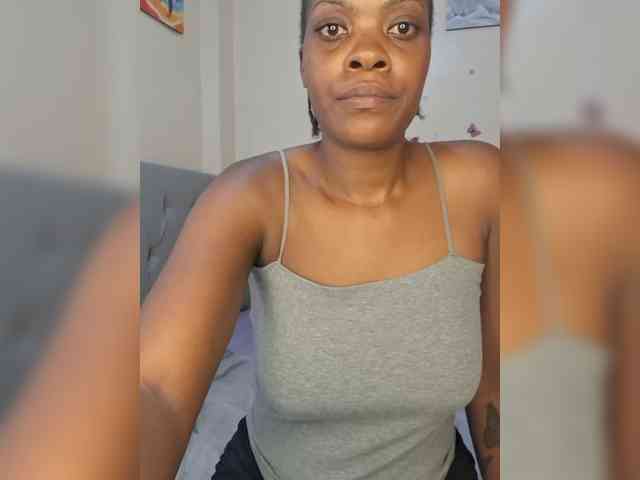 Beautifulhotass webcam