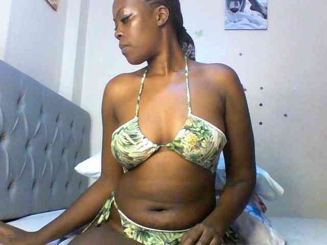 Beautifulhotass webcam