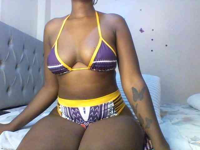 Beautifulhotass webcam