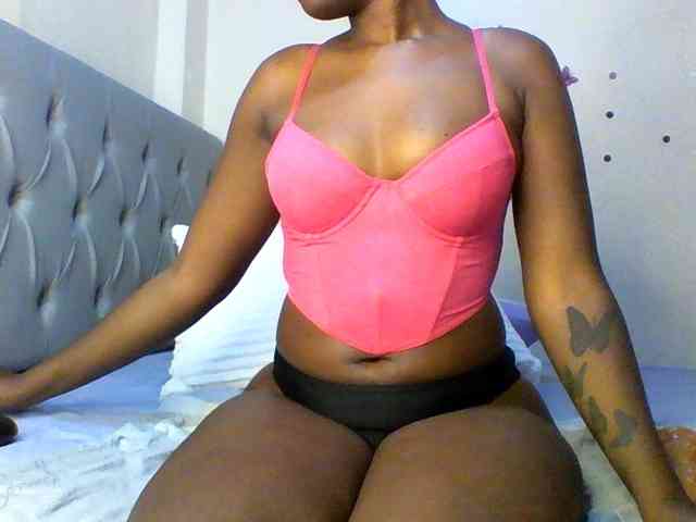 Beautifulhotass webcam