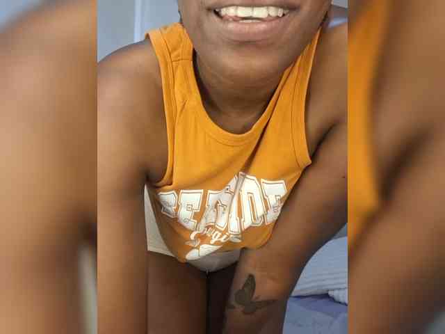 Beautifulhotass webcam