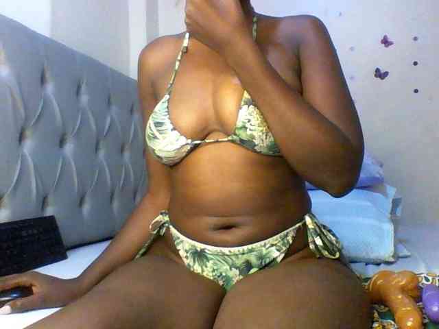 Beautifulhotass webcam