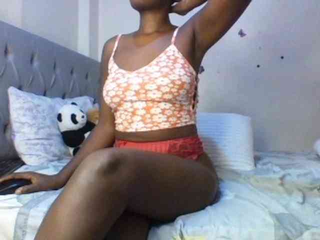 Beautifulhotass webcam